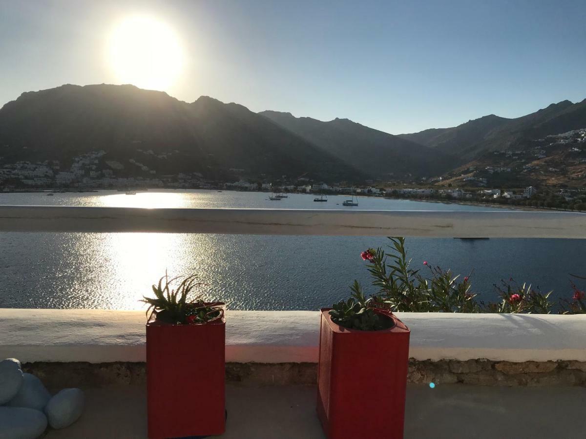 Amfitriti Serifos Λιβάδι Εξωτερικό φωτογραφία
