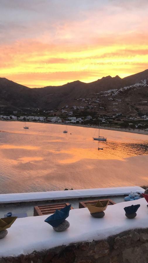 Amfitriti Serifos Λιβάδι Εξωτερικό φωτογραφία